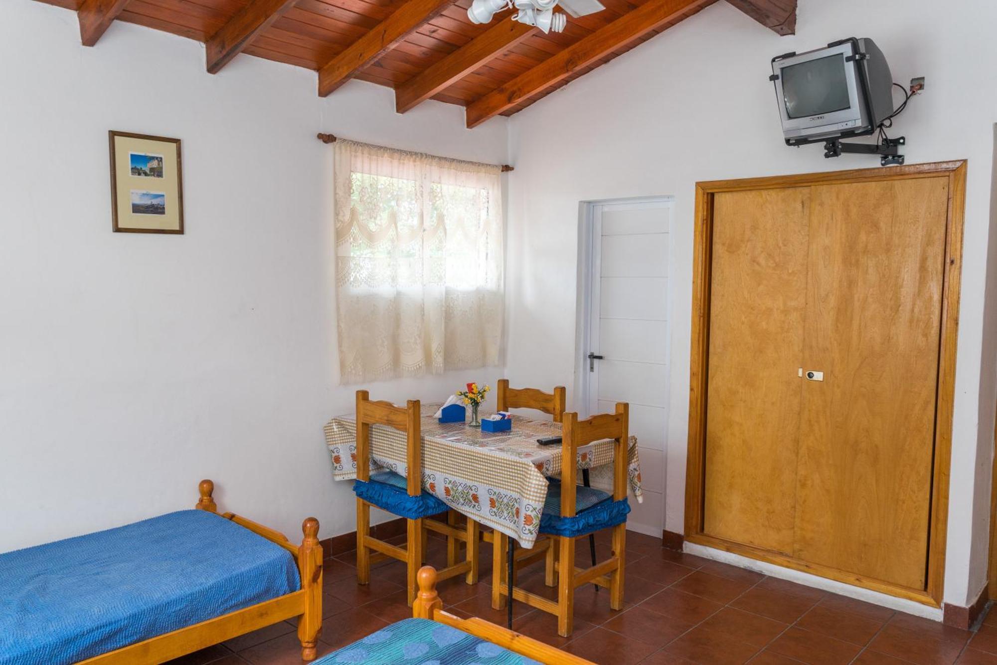 Departamentos VILLAHERMOSA de Un Dormitorio - Dos Dormitorios y Monoambientes San Clemente del Tuyú Exterior foto